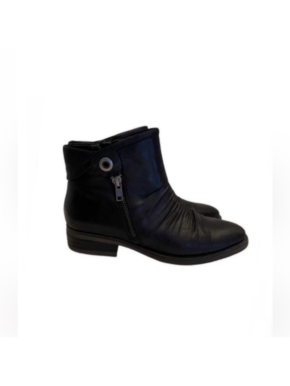 BareTraps Anila slip on black textile upper ankle boots minimalist zipper size 7